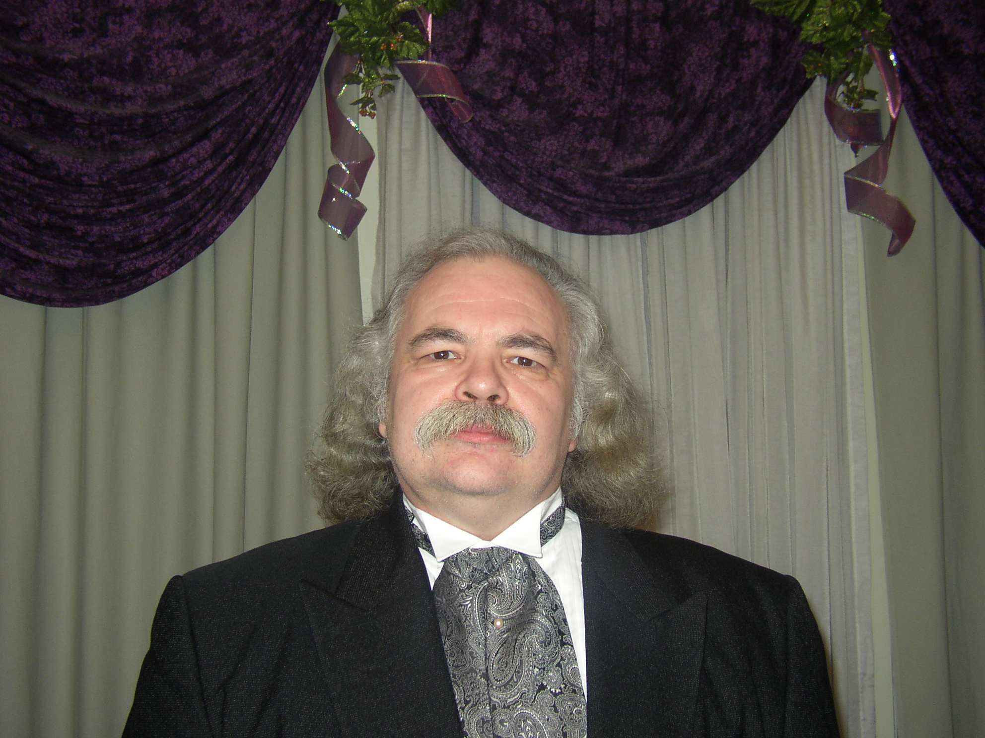 OLYMPUS DIGITAL CAMERA